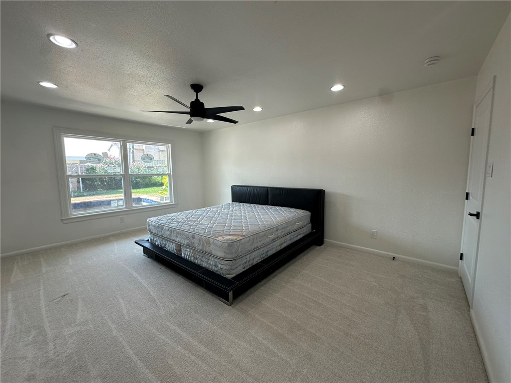 301 Bermuda Place Corpus Christi, TX 78411 - Photo 22 of 34