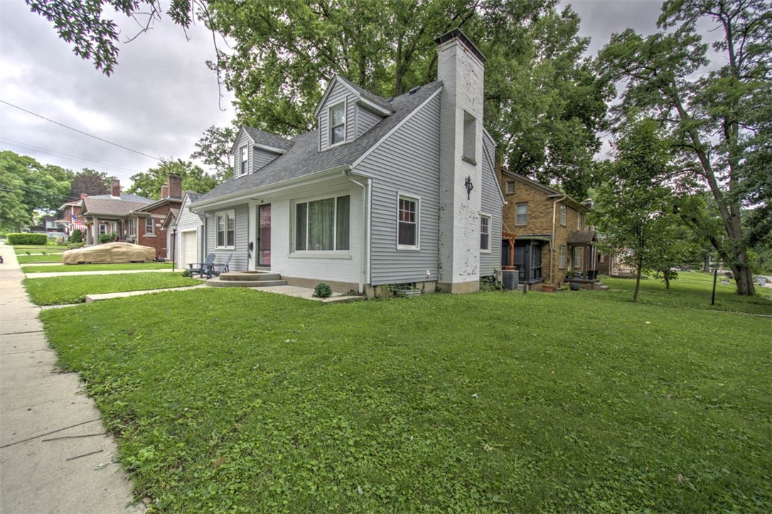 405 South Dennis Avenue Decatur, IL 62522 - Photo 24 of 27