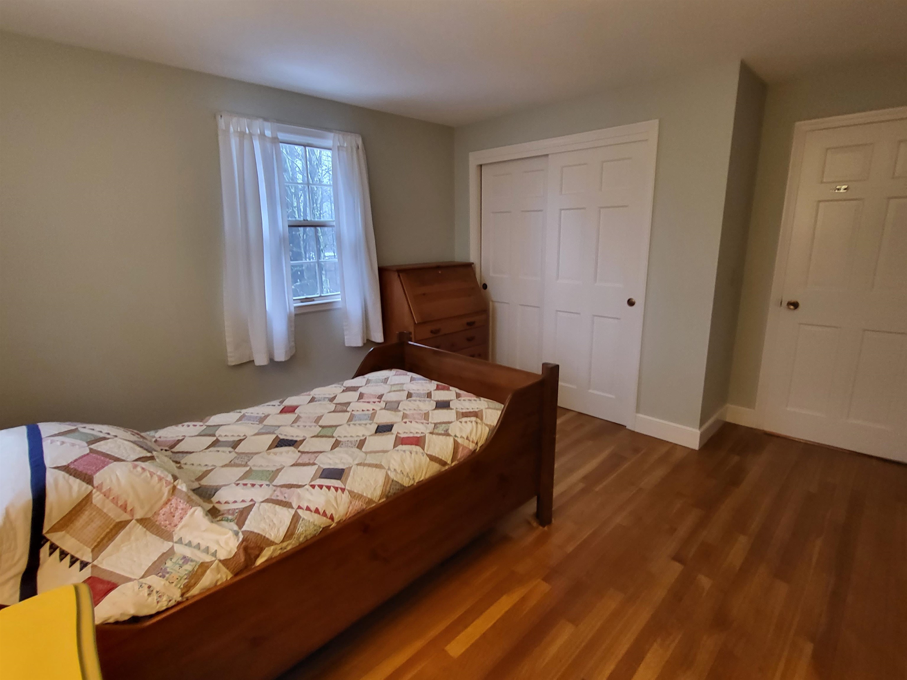 24 Smith Road Bedford, NH 03110 - Photo 23 of 40