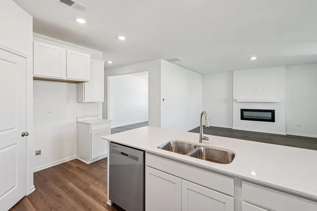 $494,990 | 1244 Wild Tulip Court, Bartlett, IL 60103