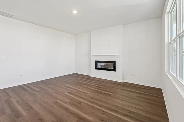 $494,990 | 1244 Wild Tulip Court, Bartlett, IL 60103