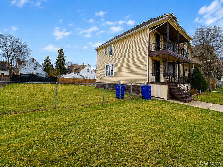 2400 Danforth Street Hamtramck, MI 48212 - Photo 3 of 6