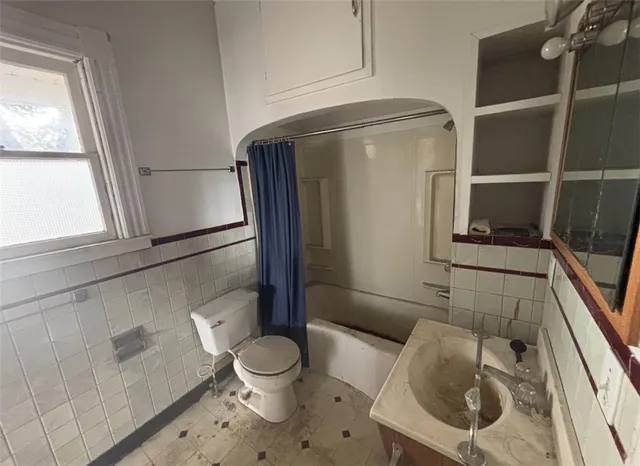 $79,900 | 360 East 1st Street, Corning, NY 14830