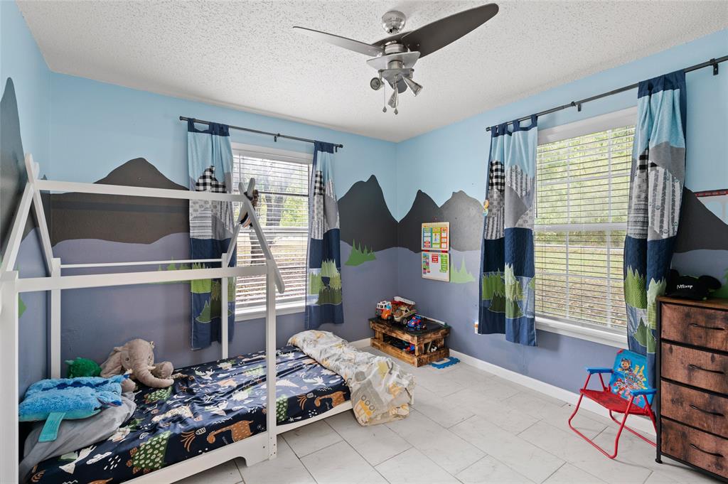 419 Walnut Grove Road Whitewright, TX 75491 - Photo 14 of 20