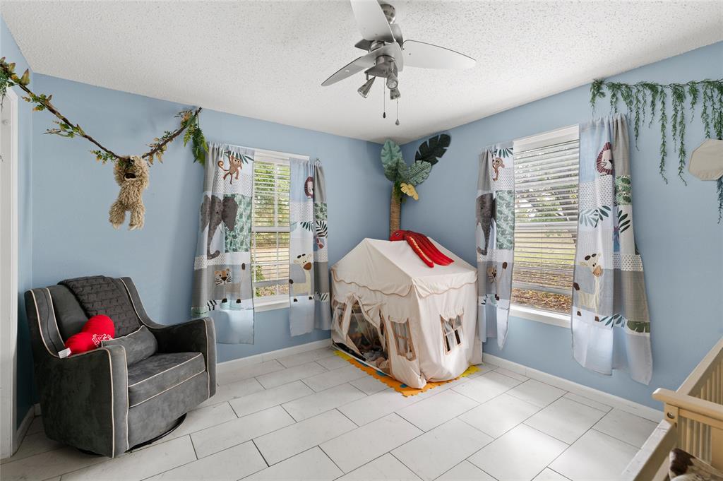 419 Walnut Grove Road Whitewright, TX 75491 - Photo 15 of 20