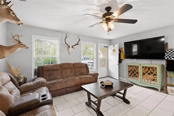 $235,000 | 419 Walnut Grove Road, Whitewright, TX 75491