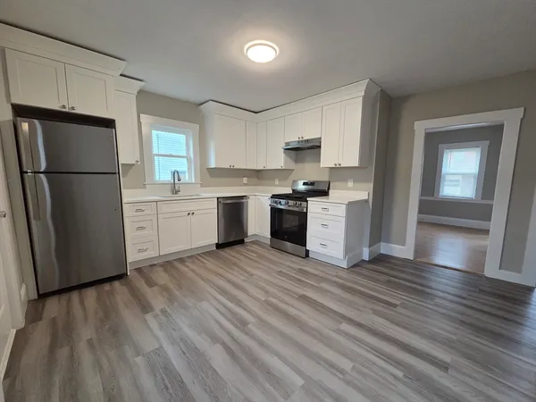 $2,400 | 37 Quincy Street, Unit 37, Quincy, MA 02169