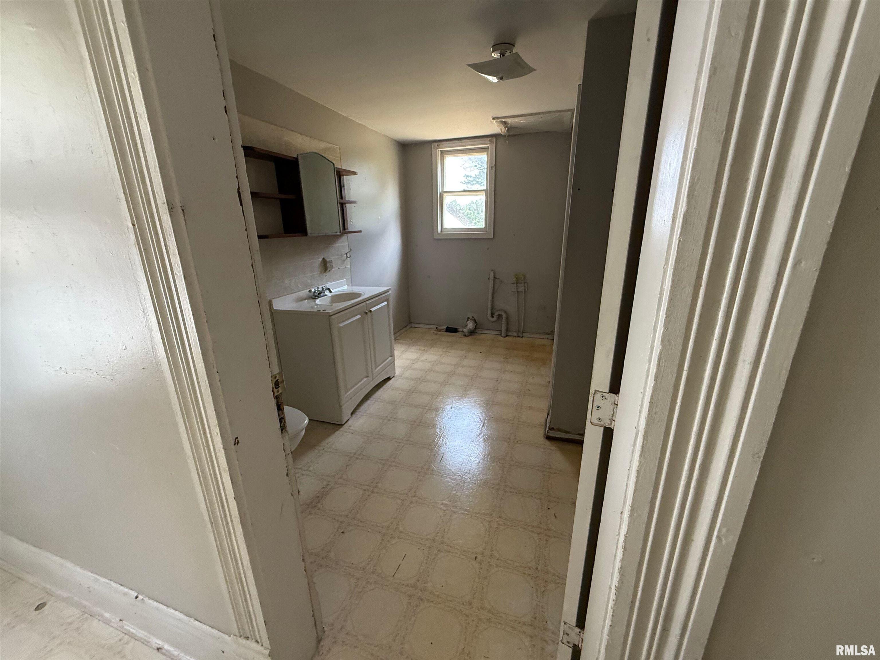 204 Prairie Street Franklin, IL 62638 - Photo 14 of 38