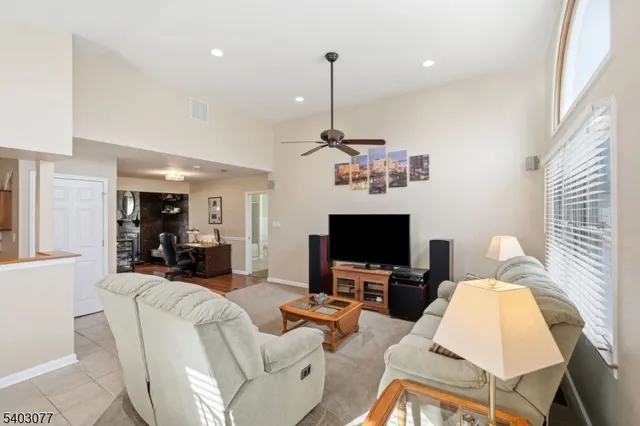 $550,000 | 1038 Estates Boulevard, Hamilton, NJ 08690