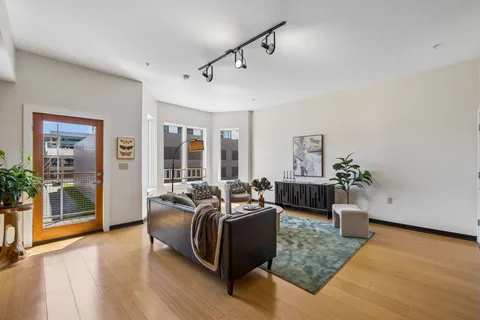 $550,000 | 807 18th Avenue South, Unit 306, Nashville, TN 37203