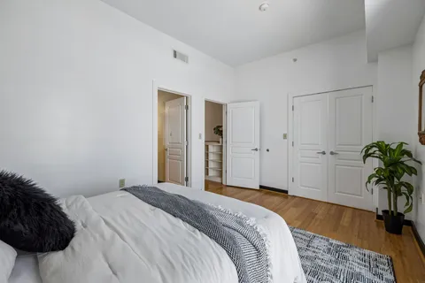 $550,000 | 807 18th Avenue South, Unit 306, Nashville, TN 37203