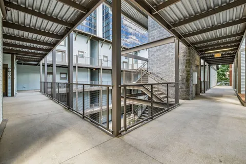 $550,000 | 807 18th Avenue South, Unit 306, Nashville, TN 37203