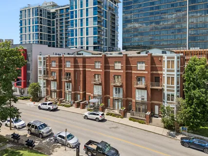 $550,000 | 807 18th Avenue South, Unit 306, Nashville, TN 37203
