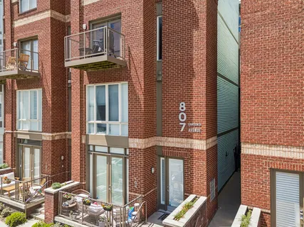 $550,000 | 807 18th Avenue South, Unit 306, Nashville, TN 37203