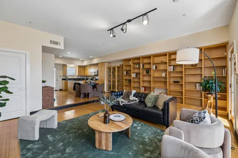 $550,000 | 807 18th Avenue South, Unit 306, Nashville, TN 37203
