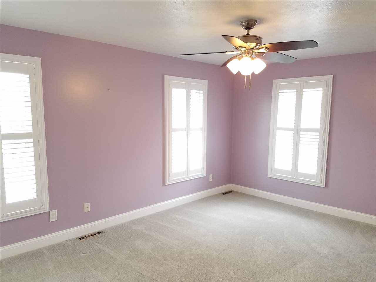 14822 Clover Ridge Drive Granger, IN 46530 - Photo 21 of 36 Gallery Image 21