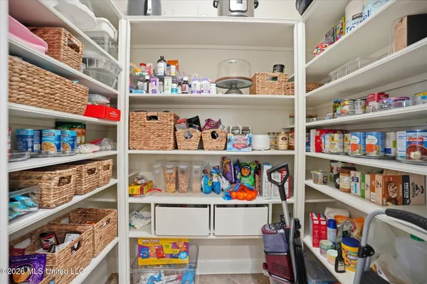 $499,900 | 502 Eastlake Forest Drive, Brandon, MS 39047