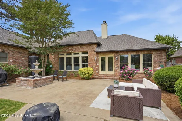 $499,900 | 502 Eastlake Forest Drive, Brandon, MS 39047