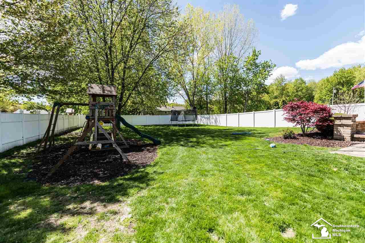 26671 Bell Road New Boston, MI 48164 - Photo 48 of 55 Spacious Fenced in Yard