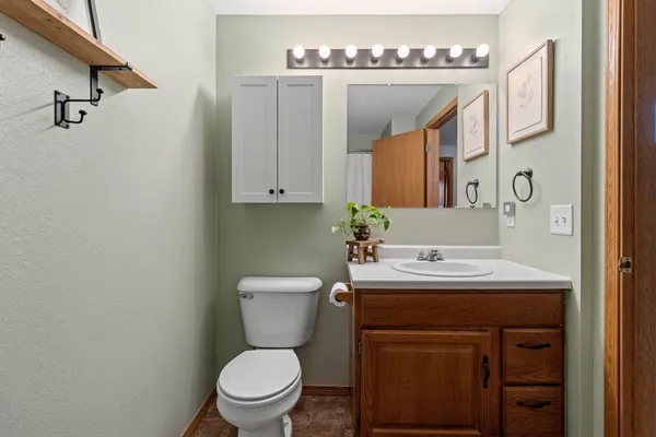 $299,900 | 1933 Anita Court, Appleton, WI 54913