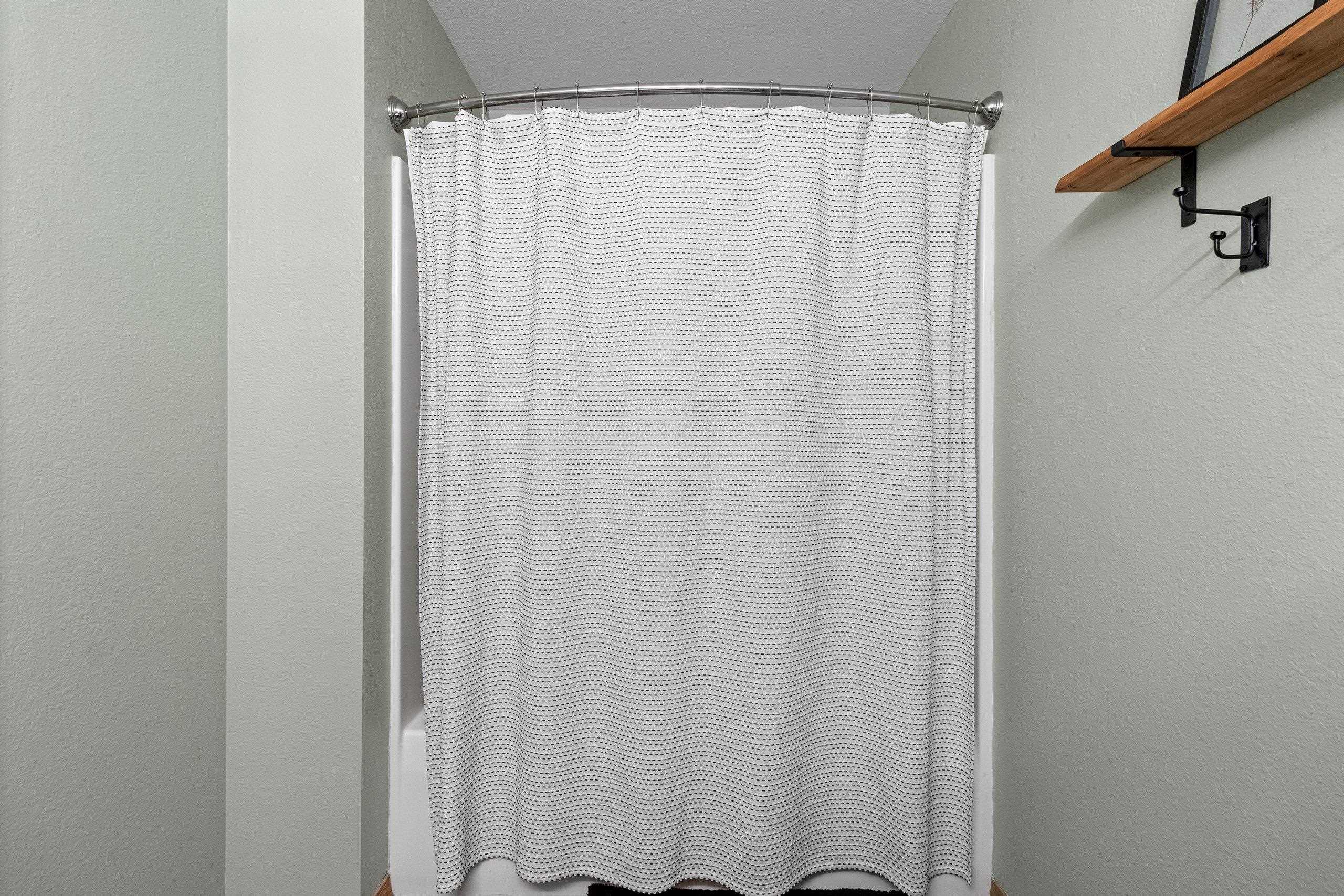 1933 Anita Court Appleton, WI 54913 - Photo 20 of 49