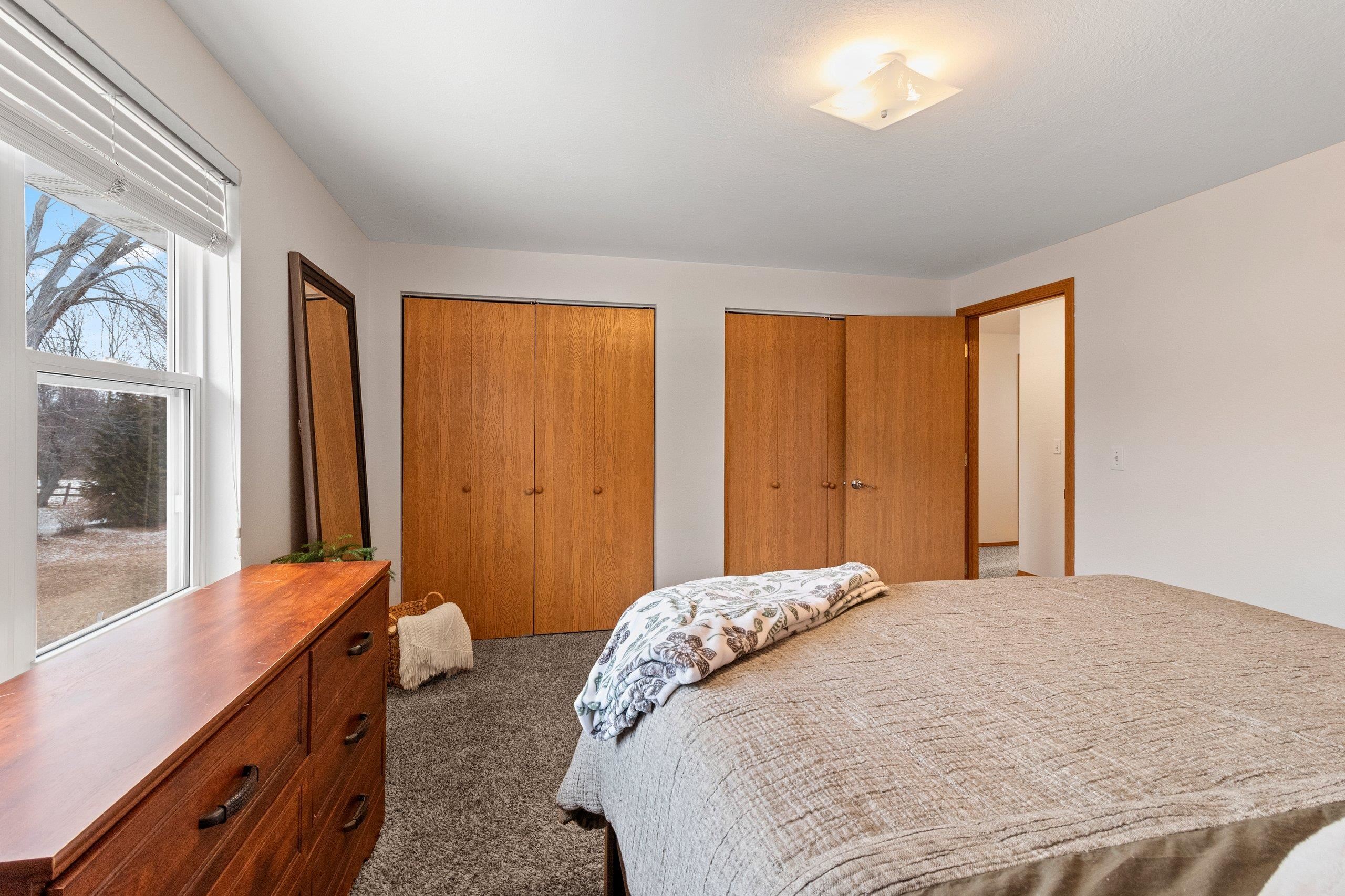 1933 Anita Court Appleton, WI 54913 - Photo 26 of 49