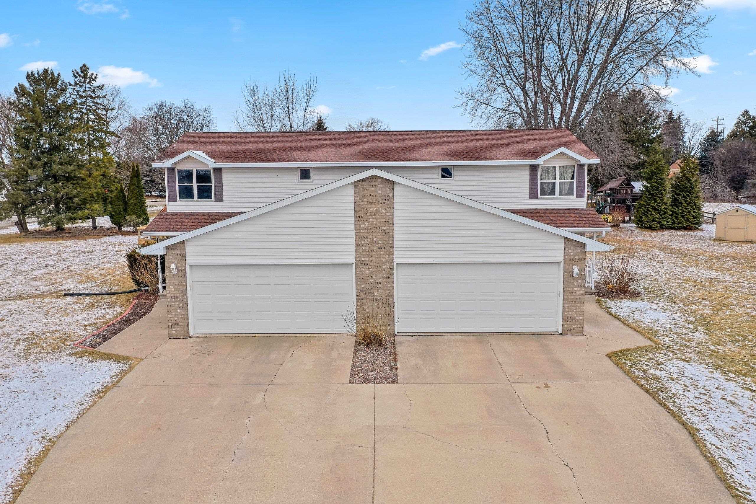 1933 Anita Court Appleton, WI 54913 - Photo 37 of 49