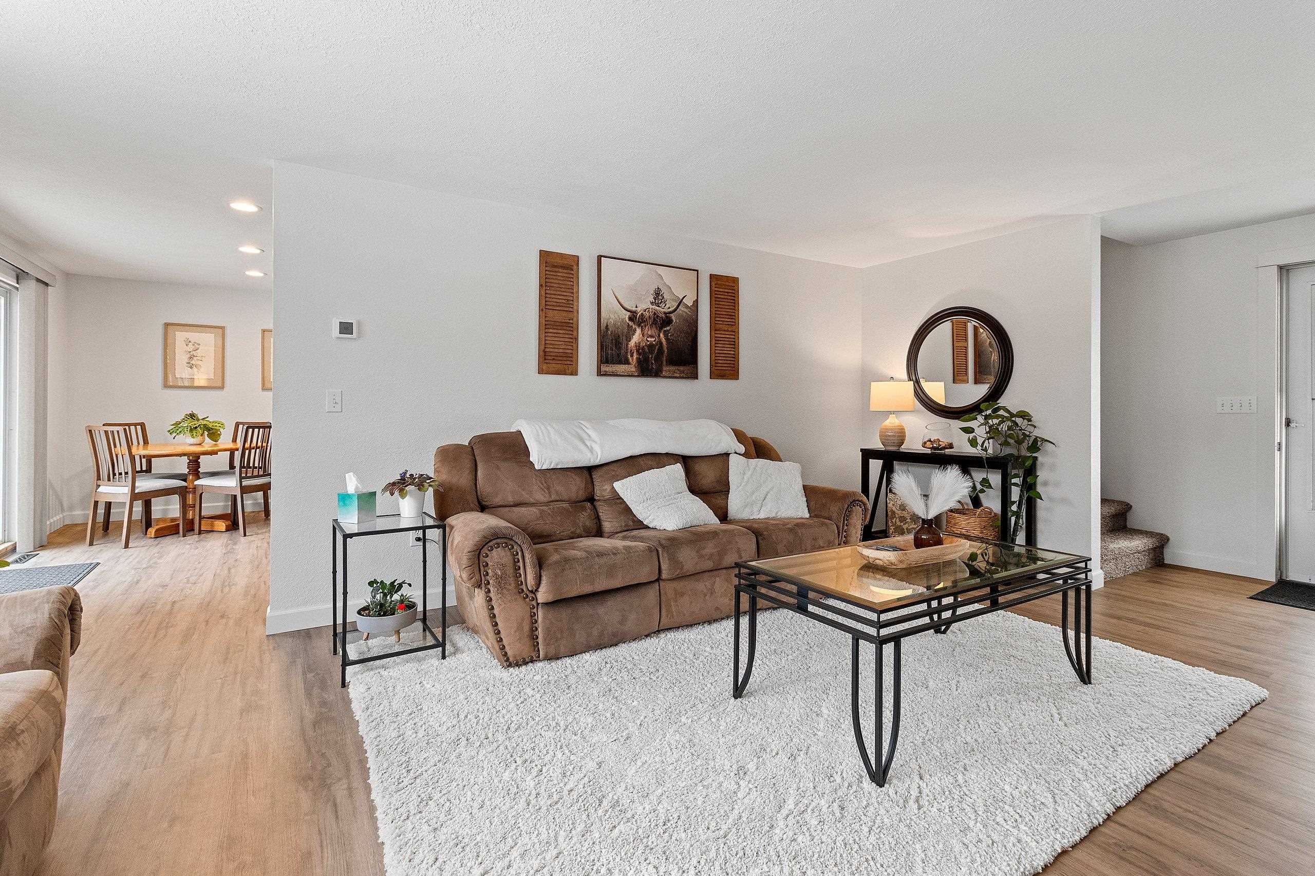 1933 Anita Court Appleton, WI 54913 - Photo 7 of 49