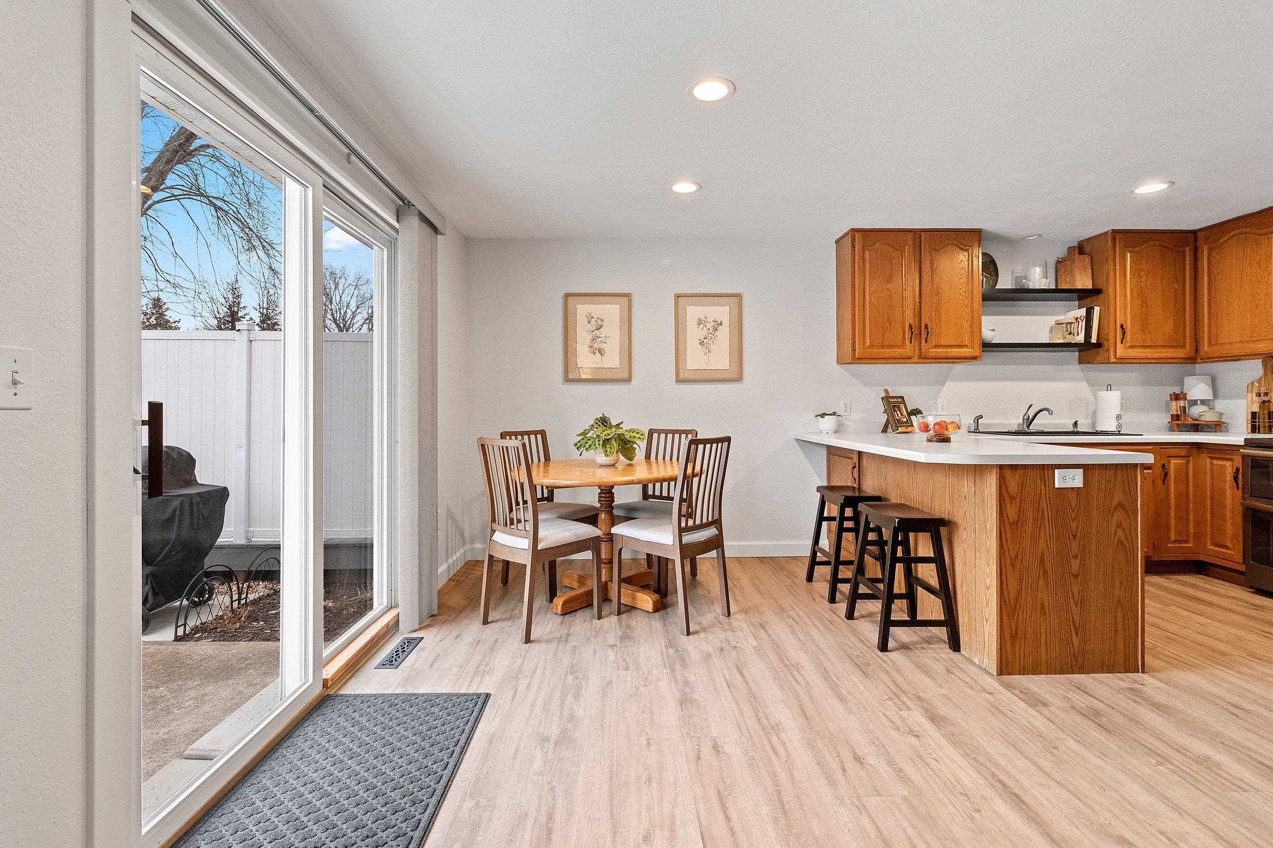 1933 Anita Court Appleton, WI 54913 - Photo 9 of 49