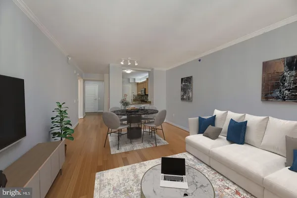$2,550 | 616 E Street Northwest, Unit 1020, Washington, DC 20004
