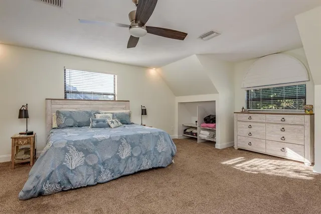 $925,000 | 758 Claudia Lane, Palm Harbor, FL 34683