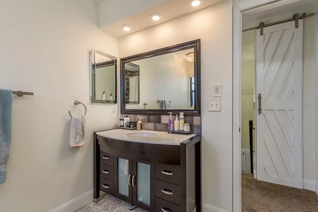 $925,000 | 758 Claudia Lane, Palm Harbor, FL 34683