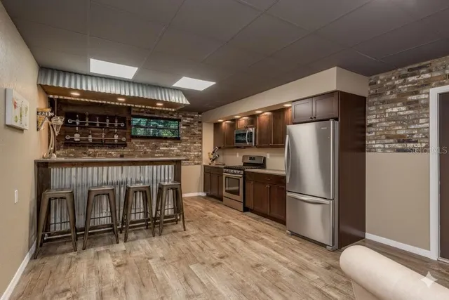 $925,000 | 758 Claudia Lane, Palm Harbor, FL 34683