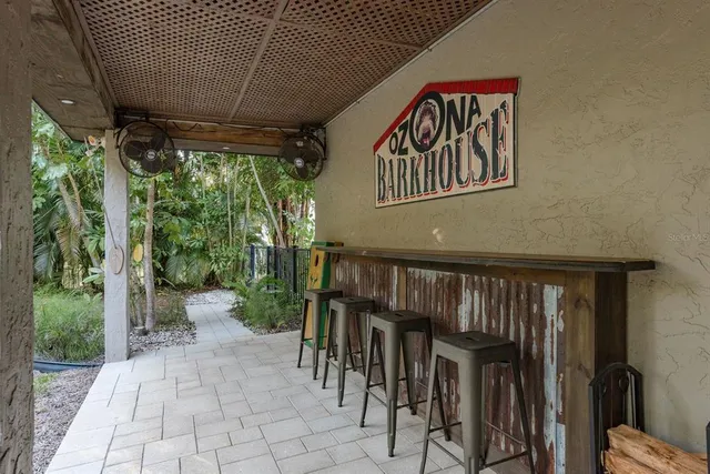 $925,000 | 758 Claudia Lane, Palm Harbor, FL 34683