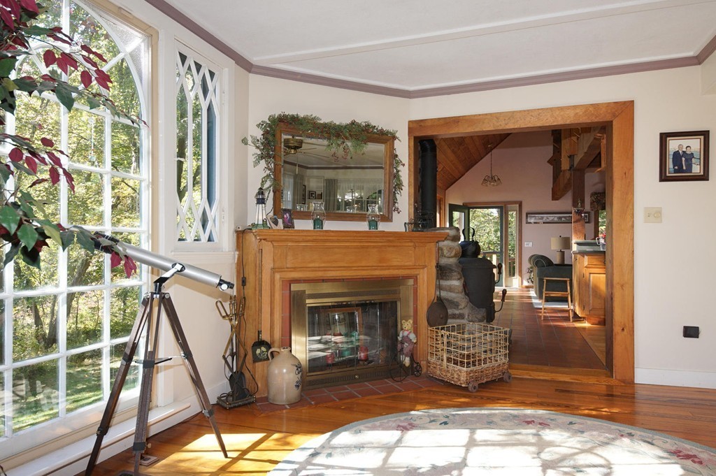 81 Barton Road Stow, MA 01775 - Photo 13 of 30