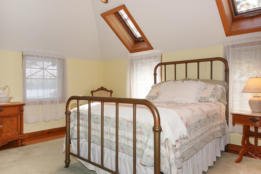 81 Barton Road Stow, MA 01775 - Photo 24 of 30