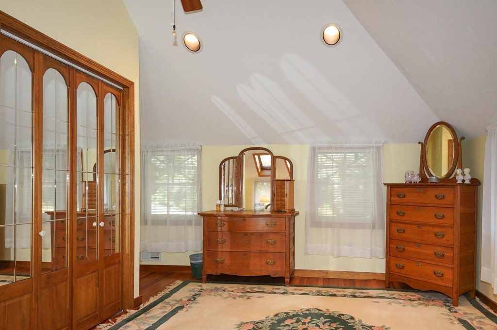 81 Barton Road Stow, MA 01775 - Photo 25 of 30
