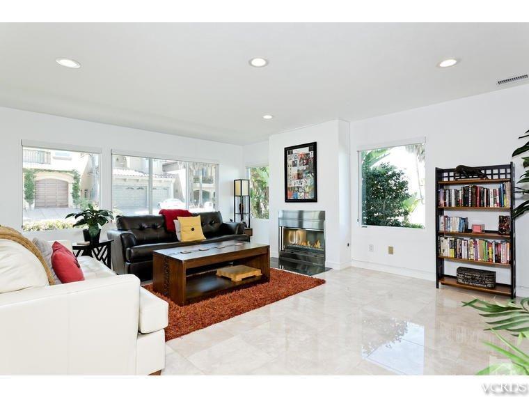 1040 Mandalay Beach Road Oxnard, CA 93035 - Photo 4 of 29 Additional Photo