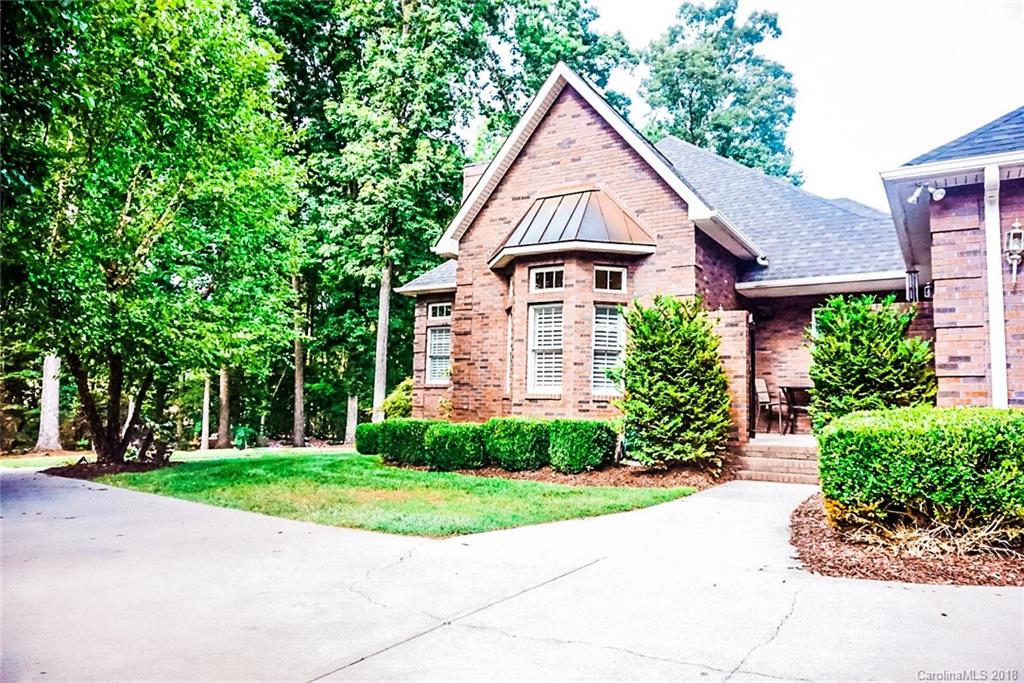 8184 Windsong Road Denver, NC 28037 - Photo 13 of 24 Gallery Image 13