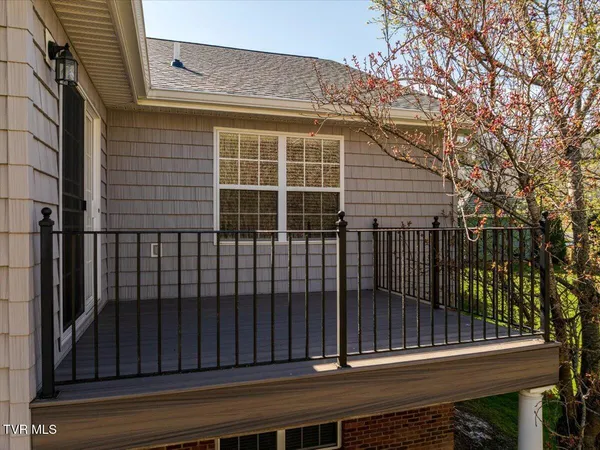 $385,000 | 34 Bridgewater Court, Gray, TN 37615