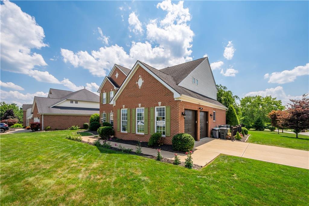 105 Maple Drive Elizabeth, PA 15037 - Photo 2 of 25