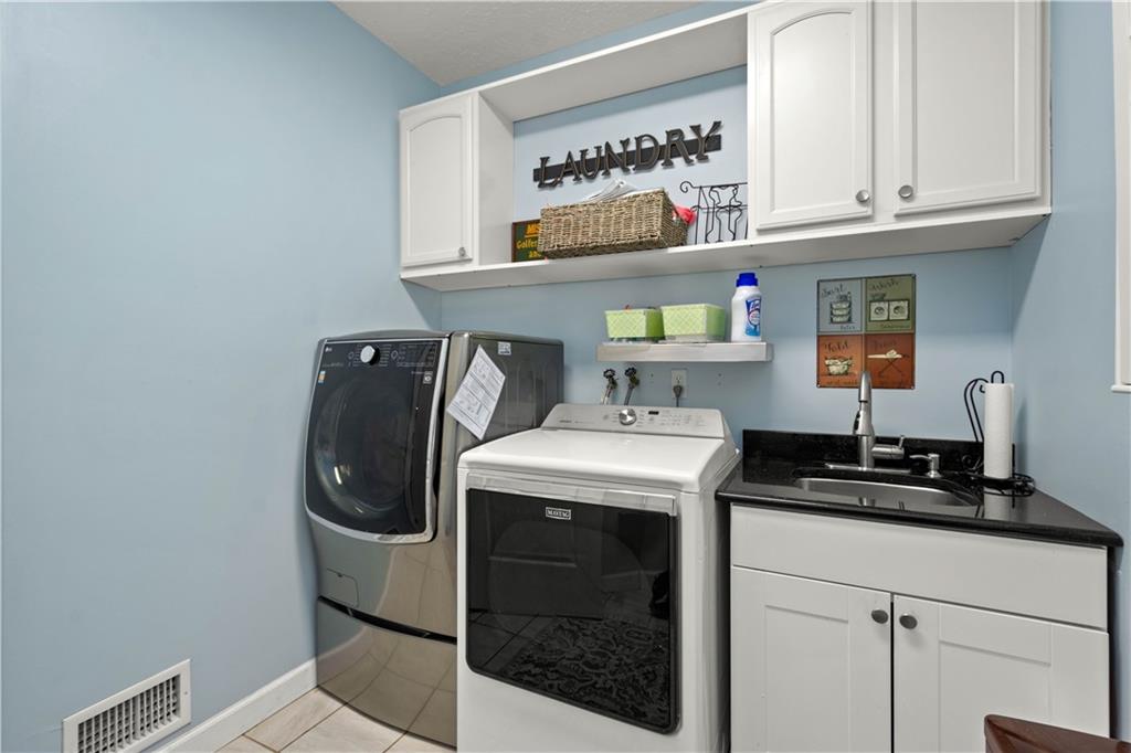 105 Maple Drive Elizabeth, PA 15037 - Photo 17 of 25