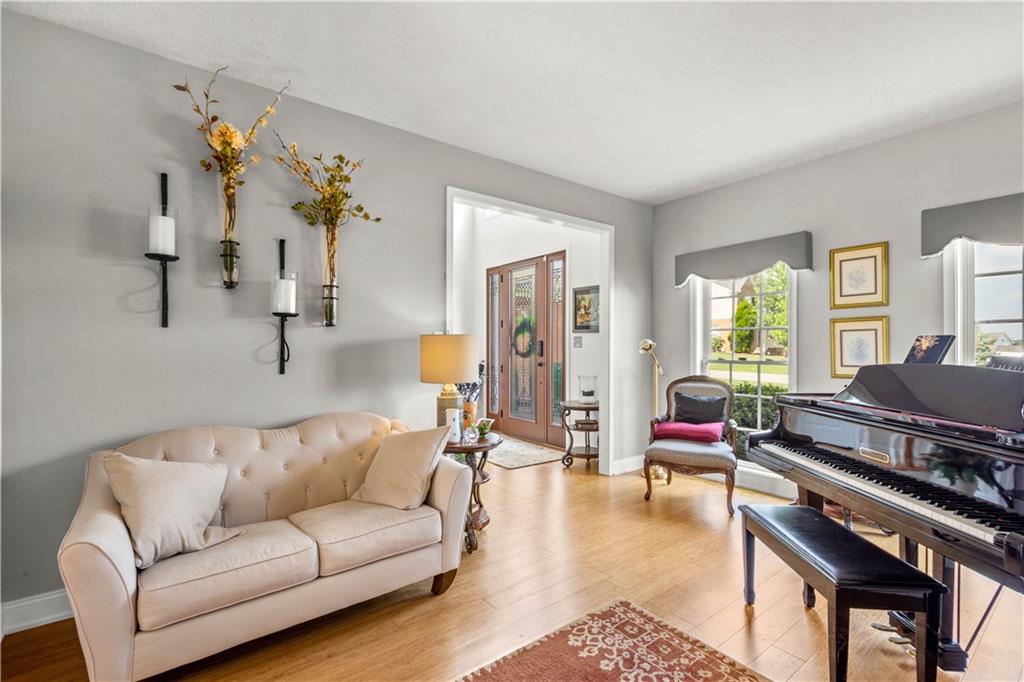 105 Maple Drive Elizabeth, PA 15037 - Photo 9 of 25