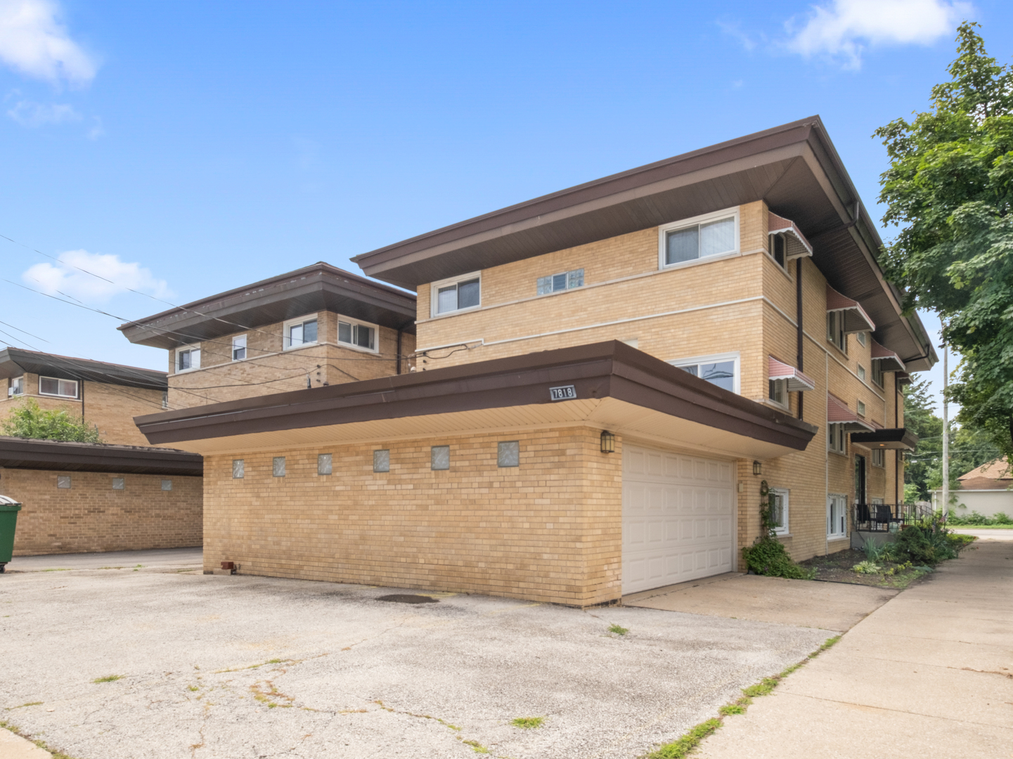 7818 West 26th Street, Unit 1N Riverside, IL 60546 - Photo 14 of 15