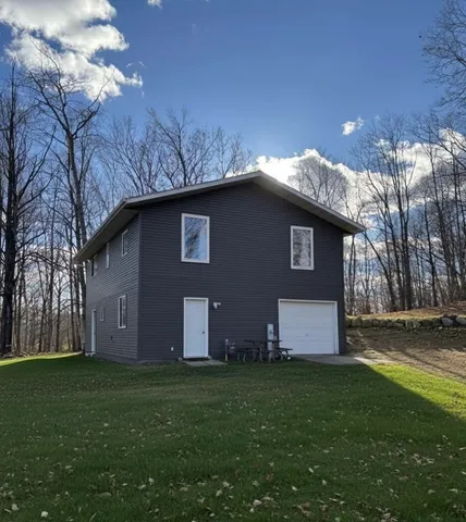 $299,900 | 16611 North Maiden Lake Road, Mountain, WI 54149