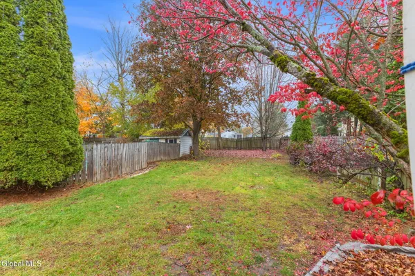 $15,000 | 56 B Monroe Street, Saratoga Springs, NY 12866