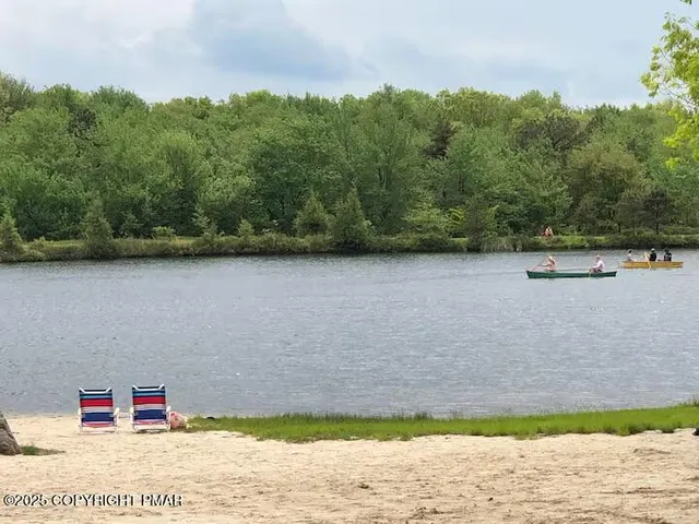 $550,000 | 147 Dogwood Terrace, Albrightsville, PA 18210