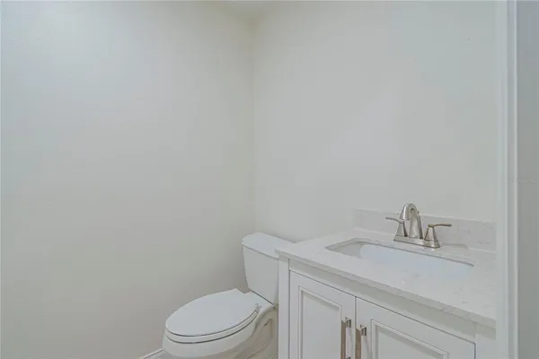 $469,900 | 2082 Shady Lane, Geneva, FL 32732