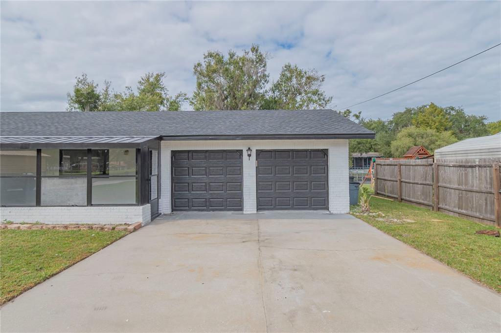 2082 Shady Lane Geneva, FL 32732 - Photo 6 of 66