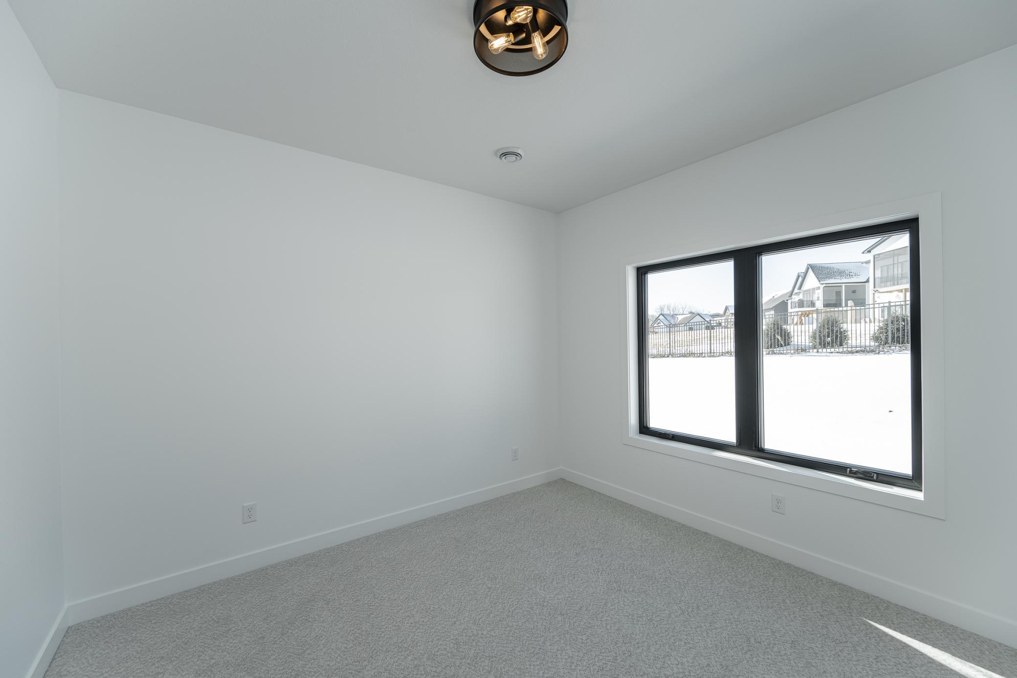 1547 Shannon Oaks Boulevard Northeast Rochester, MN 55906 - Photo 29 of 36